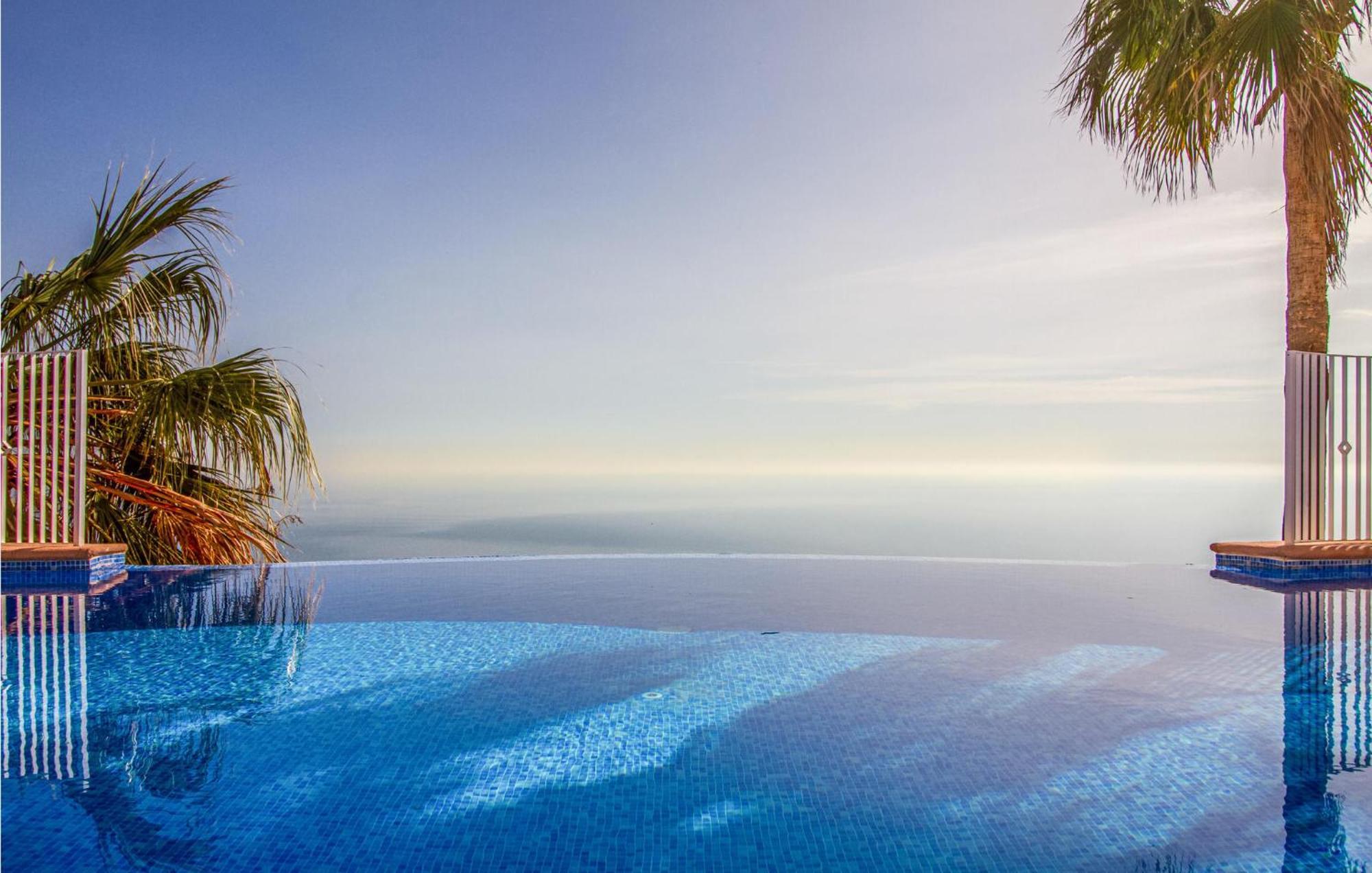 Nice Apartment In Cumbre Del Sol With Wifi Luaran gambar