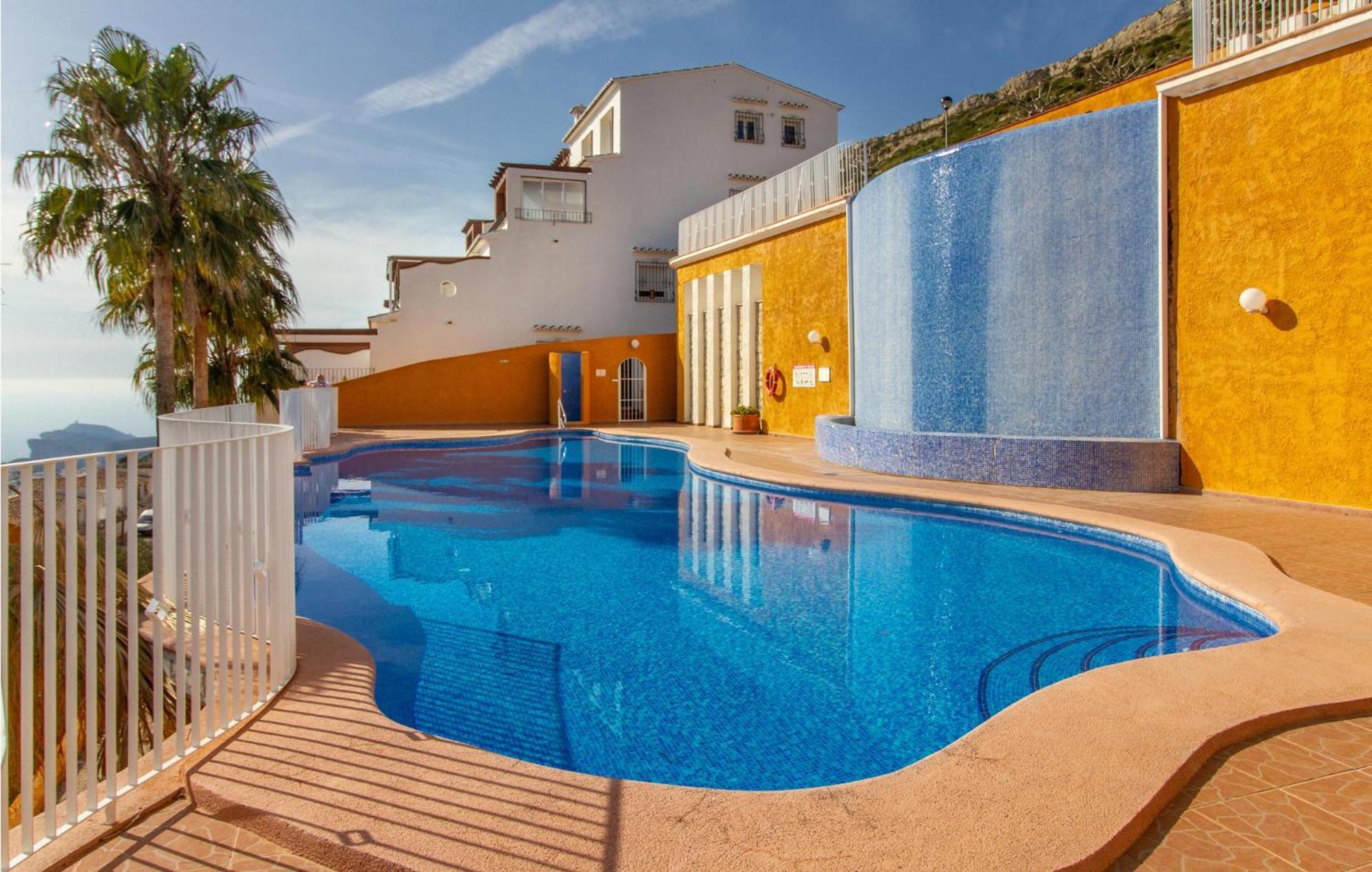 Nice Apartment In Cumbre Del Sol With Wifi Luaran gambar
