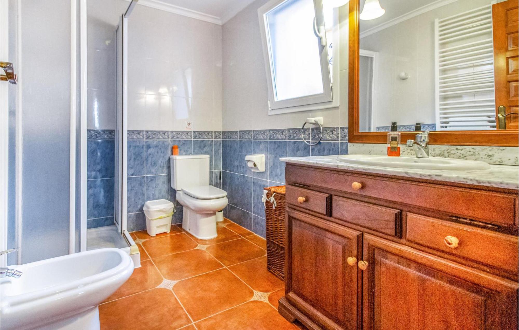 Nice Apartment In Cumbre Del Sol With Wifi Luaran gambar